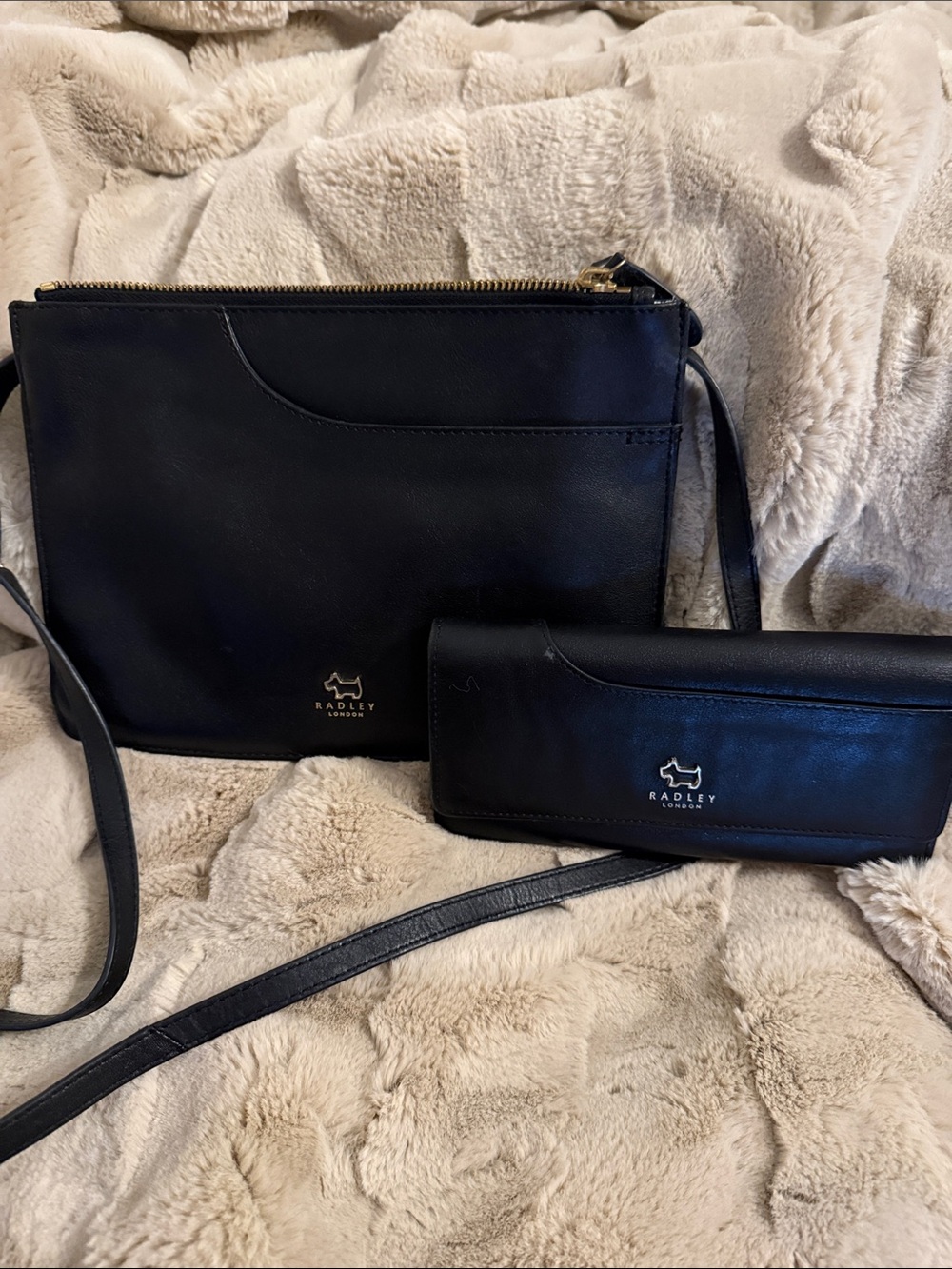 RADLEY LONDON Black Leather Crossbody with Matching Wallet